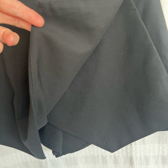 🖤 AQUA Black Skort with Front Pockets – Women’s XS | Excellent Used Condition - Picture 5 of 10